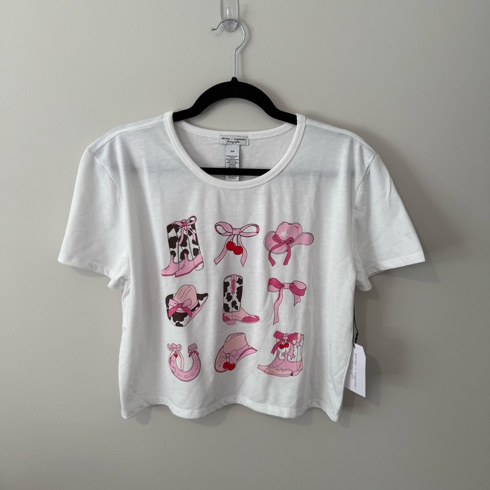 COWGIRL GIRLY PRINTED TEE NWT